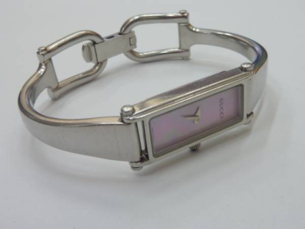 グッチ 1500L クォーツ 動作確認済　ピンクシェル