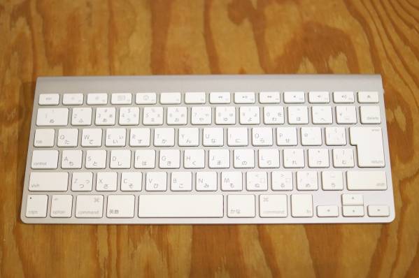 美品！ Apple アップル ワイヤレス キーボード (JIS) MC184J/B