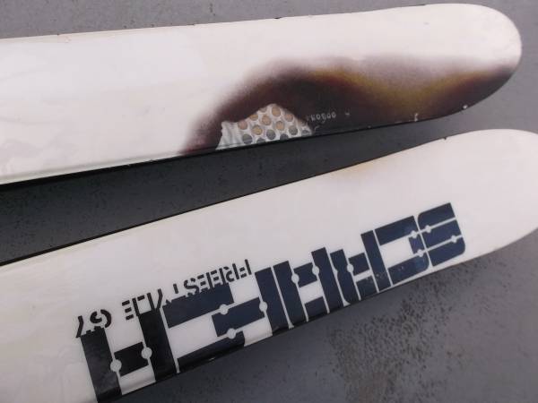 □ROSSIGNOLスクラッチFS WRS167 すべての雪山を制覇する方へ 板