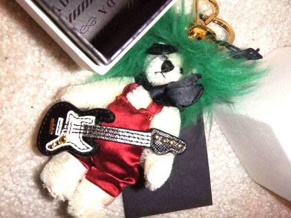 プラダPRADAベアーキーホルダー未使用正規送料無料