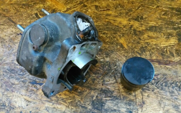 即配可 ヤマハ TZR125 純正シリンダー ピストン 2RM C-3　