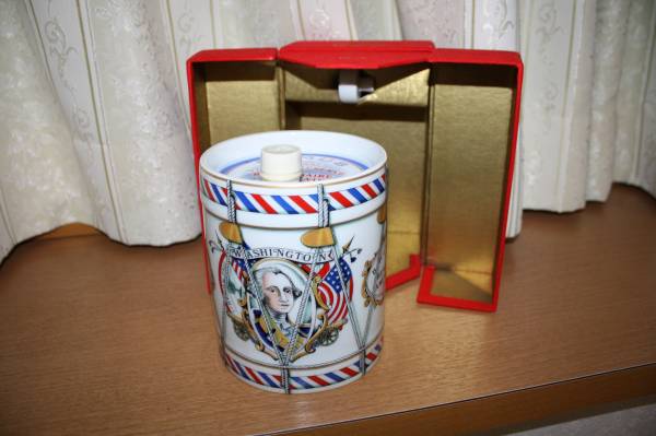 【古酒】CAMUS アメリカ建国200周年記念ボトル 700ｍｌ　未開栓