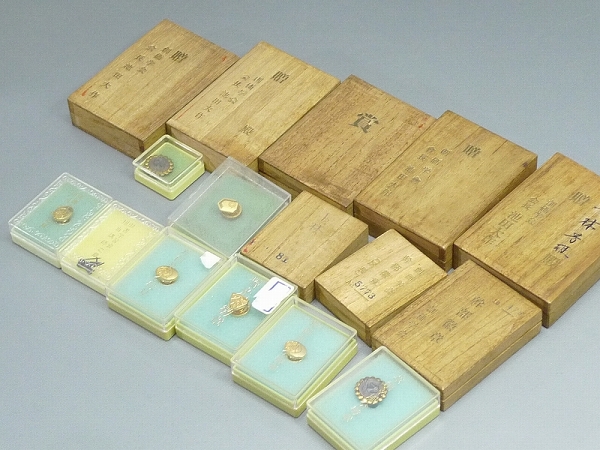 ♪601042♪創価学会幹部徽章/草創幸風会徽章/誓光会他まとめて