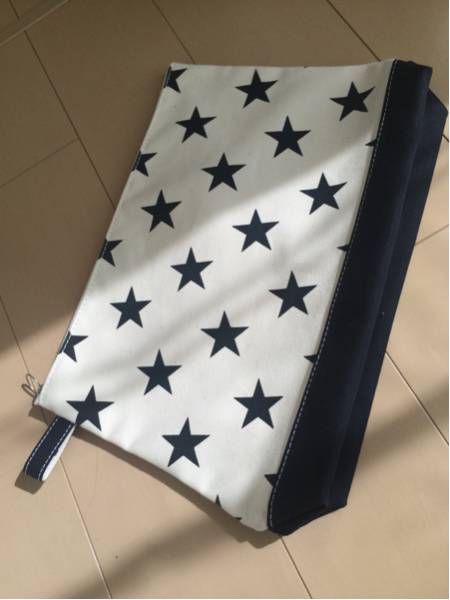 ジャーナルスタンダードTEMBEATORSOテンベア星柄クラッチバッグ