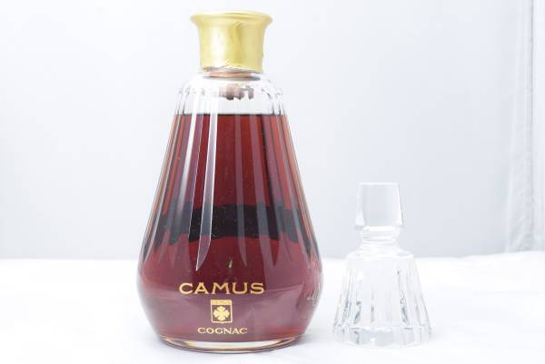 【未開栓】CAMUS　カミュ　バカラ　カラフェ　クリスタルボトル,替栓あり希少品 ☆レア☆CAMUS カミュ カラフェ クリスタル バカラボトル 替栓♪ 未開