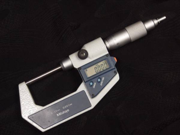 Mitutoyo | ミツトヨ 0-25mm デジタルマイクロメーター 0.001mm 293 