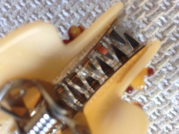 アレクサンドルドゥパリ☆alexandredeparisクリップベージュ