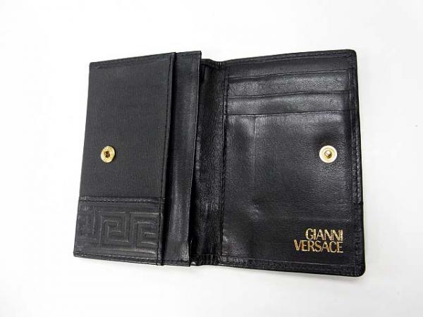 Gianni Versace ベルサーチ グレカ柄 ケース ジャンニヴェルサーチ グレカ柄 切替 カードケース 名刺入れ 黒 名刺