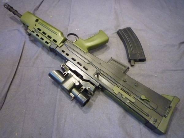 L85-A1 エアーライフル アリイ 有井製作所 ARII - エアコキ 18歳 L85A1