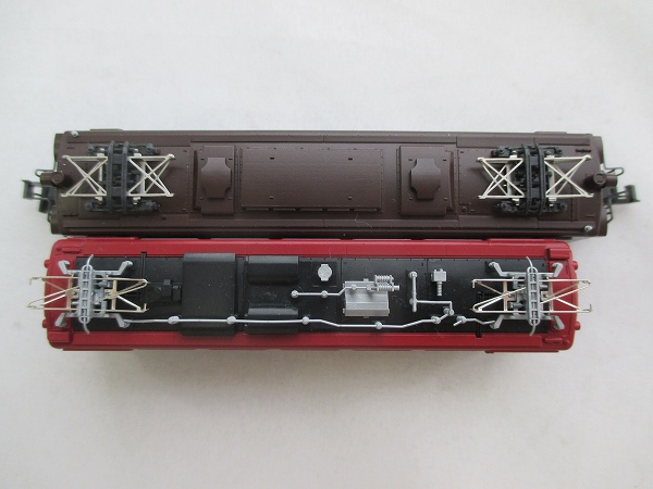 動確済KATO N 3008国鉄EF15，3028 ED75 一般形/電気機関車[梱