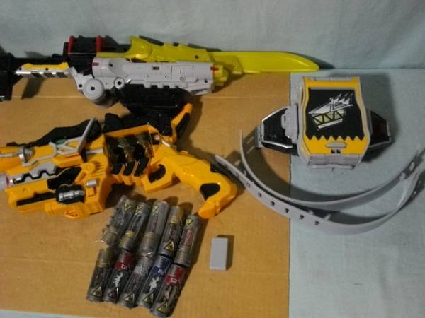 ガブリボルバー 獣電モバックル カリバー キョウリュウジャー