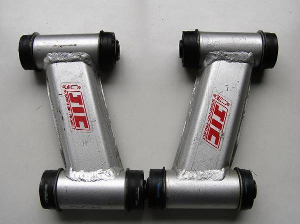 R32用　Fアッパーアーム　JIC　Z32