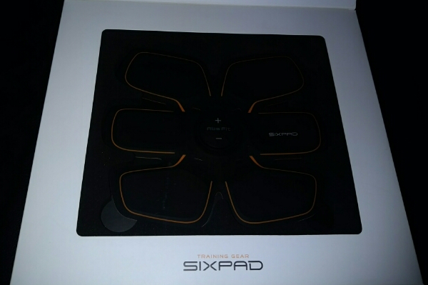 シックスパッド　sixpad 正規品　即決　AbsFit 中古品