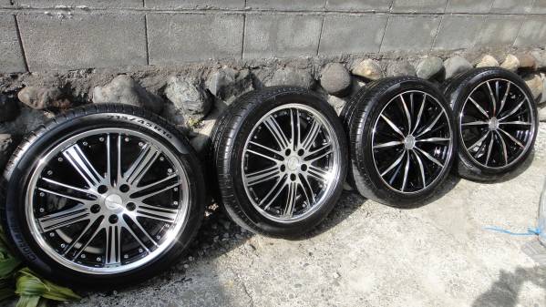 ☆中古品 ピレリ Cinturato P1 215/45R18 アルミ付き ☆ ピレリ p1 215