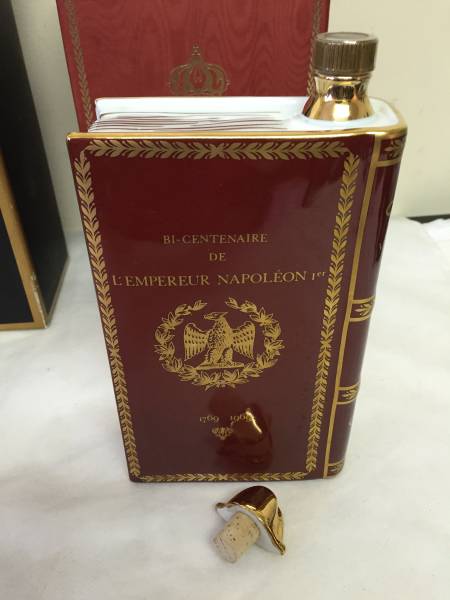 COGNAC CAMUS NAPOLEON ブック 他 計4本 未開封品 (S-8) CAMUS