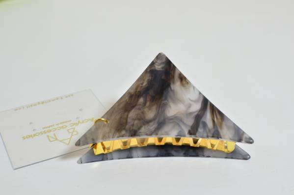 sAn Acrylic accessories 　サン　サンカククリップ　バレッタ