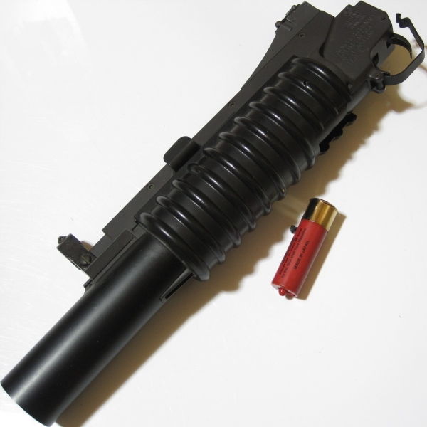 絶版品東京マルイ純正M203グレネード3発同時発射エアガン 東京マルイ