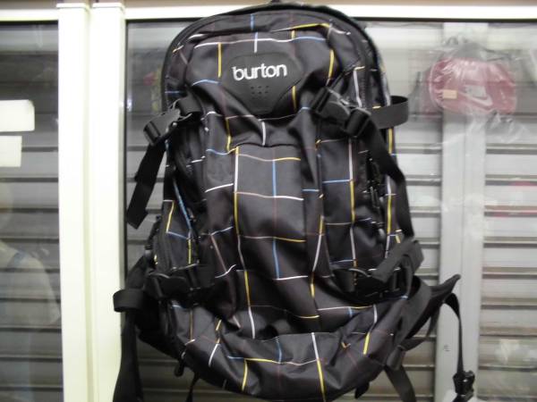 バートン　ＢＵＲＴＯＮ　リュック　中古品