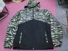 ★2WAY★UNDER ARMOUR★撥水防風★迷彩★フルジップウインブレLG