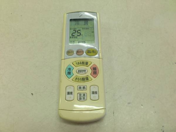 ダイキン エアコンリモコン ARC444A33　中古品B-52