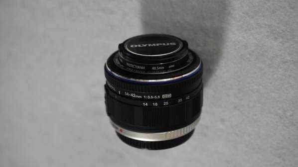 ☆希少　金属マウントM.ZUIKO 14-42mm 1:3.5-5.6 ED　ブラック