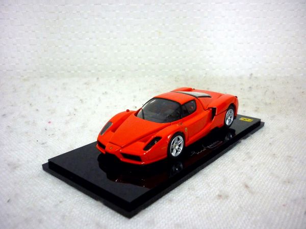 京商 フェラーリ エンツォフェラーリ 1/43 ミニカー 赤 フェラーリ 京