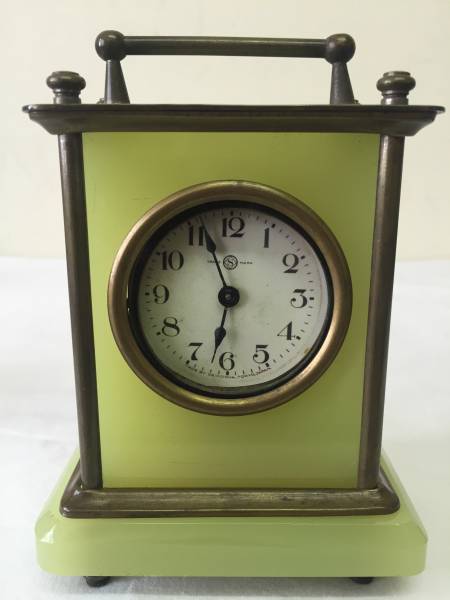 アンティーク ウランガラス Sマーク 置き時計 動作品 (M-1)