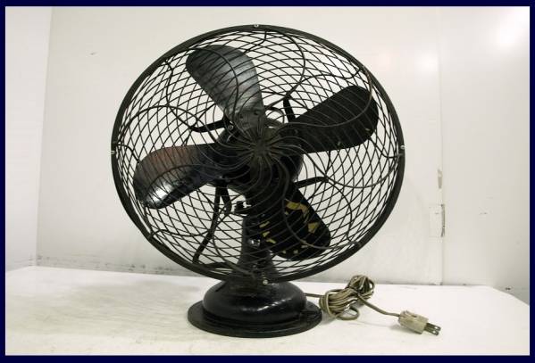 HITACHI アンティーク 黒扇風機 これぞ逸品】レトロアイテム「日立の