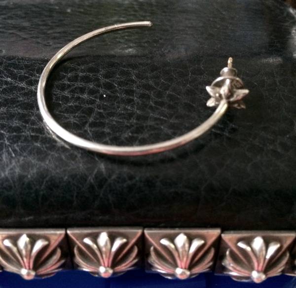 本物Chrome Heartsクロムハーツスターフープピアス/三代目亀梨着