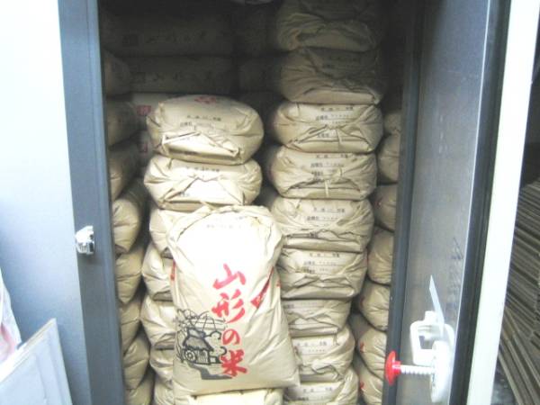 ☆美味い☆27年新米.あきたこまち30K.山形県産＜産地直送＞