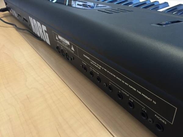 01/W FD KORG コルグ ジャンク JUNK コルグ製シンセサイザーです