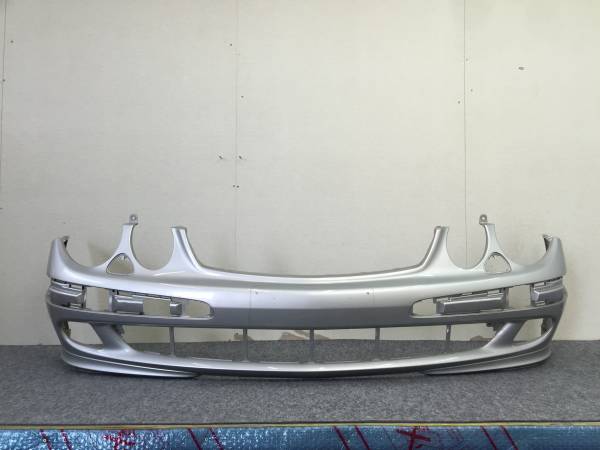 ベンツ E W211 前期 純正 フロントバンパー A211 880 02 40