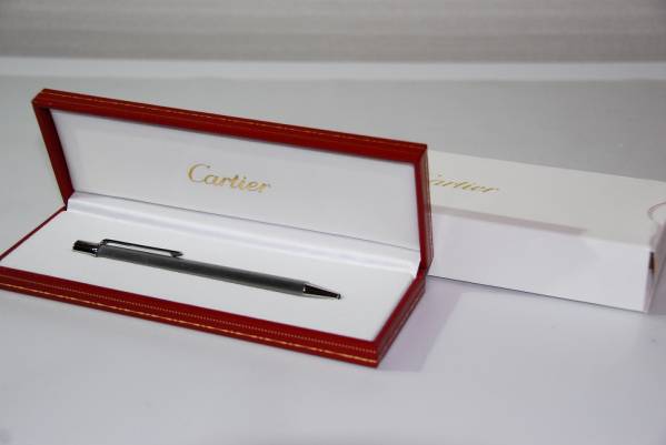 カルティエボールペン箱、説明書、証明書付き カルティエ Cartier ボールペン カルティエボールペン箱、説明書、証明