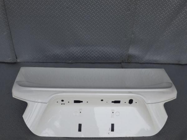 トヨタ純正 ZN6 86 トランク TRDリアスポイラー付 キレイ BRZ トヨタ86