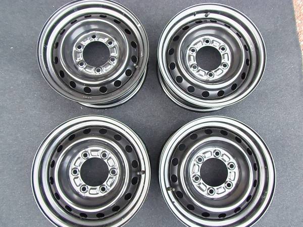 ハイエース２００系　15インチスチールホイール4本中古