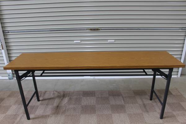  送無 キレイ 折りたたみテーブル 長机 会議 180&times;45&times;70(折り畳み)｜売買されたオークション情報、yahooの商品情報をアーカイブ公開 - オークファン 折り畳み