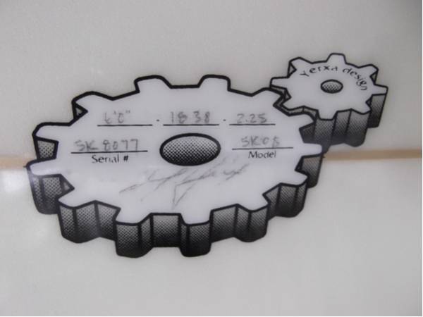 SK SURFBOARDS Shaped by MATT YERXA 6'0 ハードケース付き