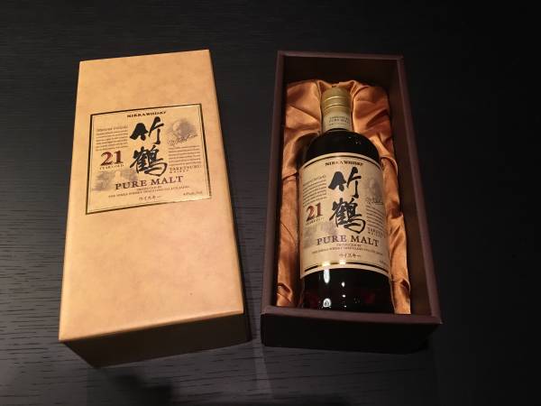 竹鶴21年 専用箱入り 未開栓 竹鶴21年 ピュアモルト 700ml 新品 未開