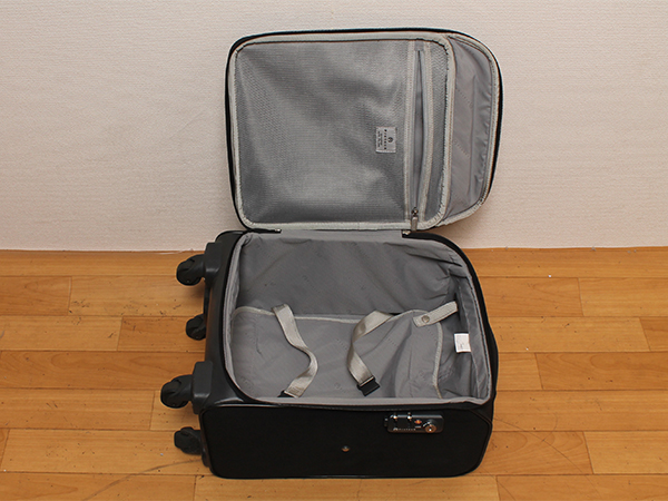 プロテカ キャリー スーツ ナイロン ケース 4輪 ファスナー式