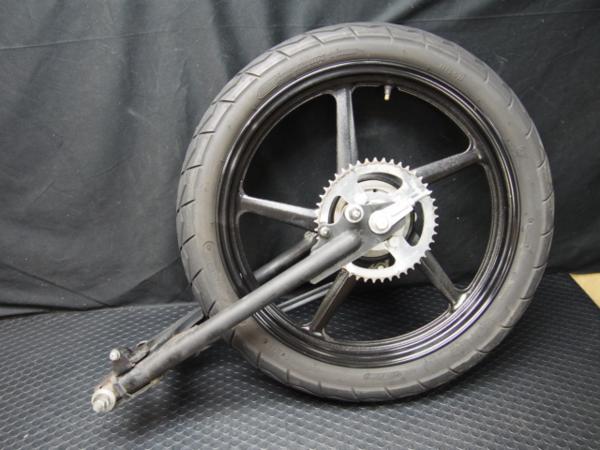 YBR125リア周り・スイングアーム/リアホイール/まるごとどうぞ。