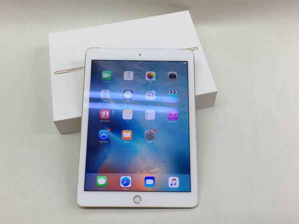 【ネットワーク○】docomo iPad Air 2 16GB ゴールド MH1C2J/A