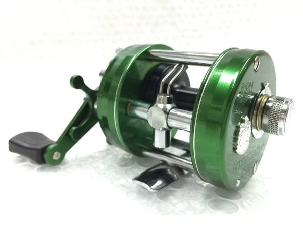 ABU Ambassadeur 2500C グリーン 即決 アブ アンバサダー 2500C グリーン ABU Ambassadeur 緑