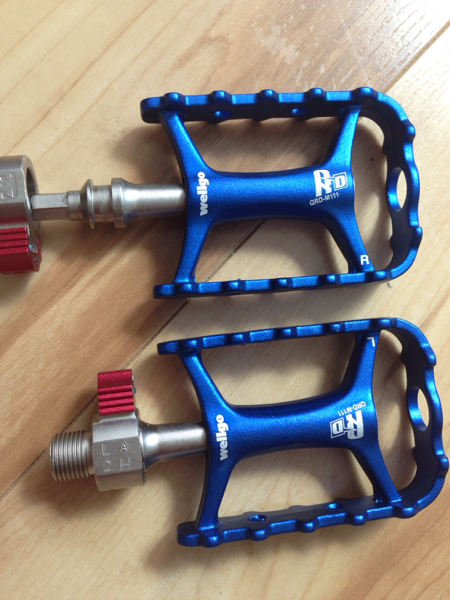 ワンタッチ外せる輪行やツーリングに最適！QRD-M111 BLUE色