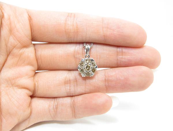 【銀トレ】1円～/計0.99ct天然ブラウンダイヤ/K18WG/フラワーPDT