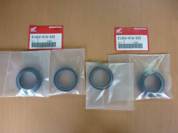ホンダ NS125・NSR125F/R フオークシール セット 純正新品