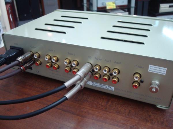 QUAD プリアンプ QC TWENTY FOUR QUAD QC twenty four 真空管