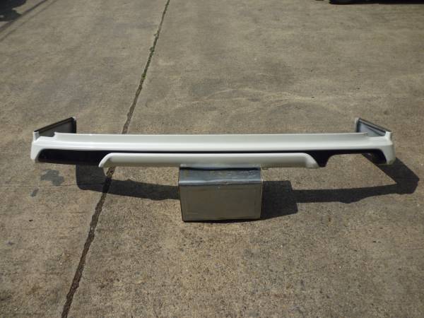 80 ノア ヴォクシー モデリスタ リアスポイラー アンダーエアロ