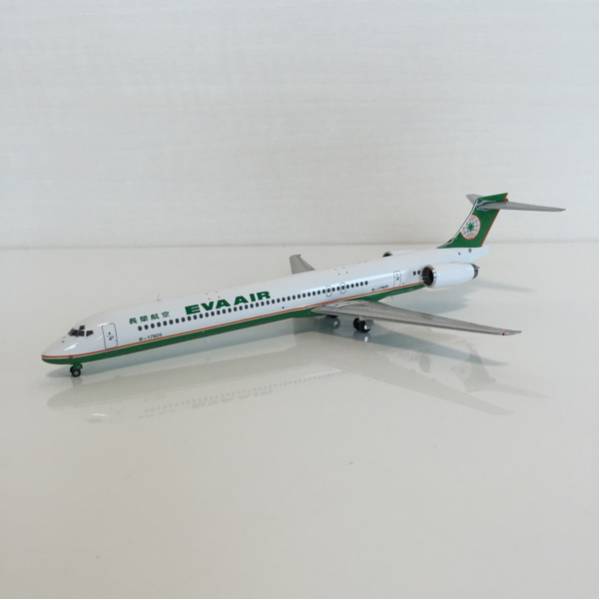 MD-90 - Diecast Jet-X 1:200 | McDonnell JAS Douglas 1⁄200 エバー航空