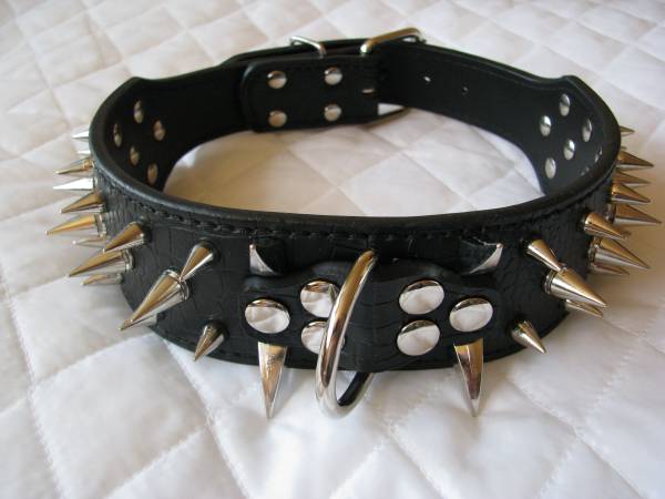 最強トゲトゲスパイク首輪 ブル系 土佐犬 黒 48 56cm 大型犬用 売買されたオークション情報 Yahooの商品情報をアーカイブ公開 オークファン Aucfan Com