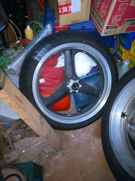 X4ノーマルホイール